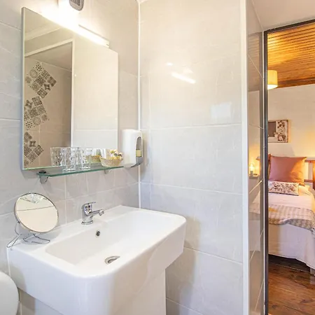 Quinta Penedo Antas 3* Serta