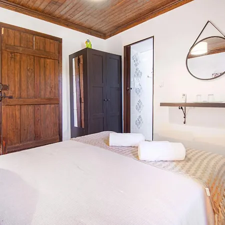 Quinta Penedo Antas Bed & Breakfast 3*