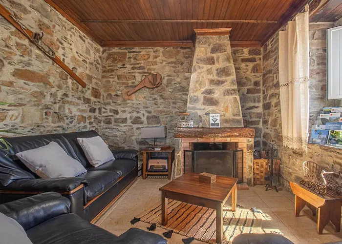 Alojamento de Acomodação e Pequeno-almoço Quinta Penedo Antas 3*